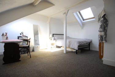 6 bed house, Baring Street, Greenbank, Plymouth, PL48NG - Image 11